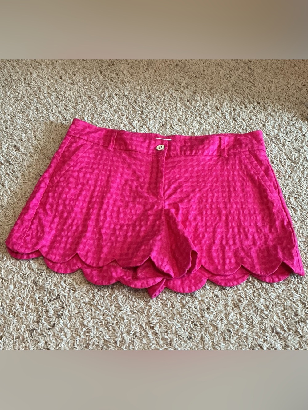 crown & ivy Shelby Hot Pink Scalloped Hem Shorts